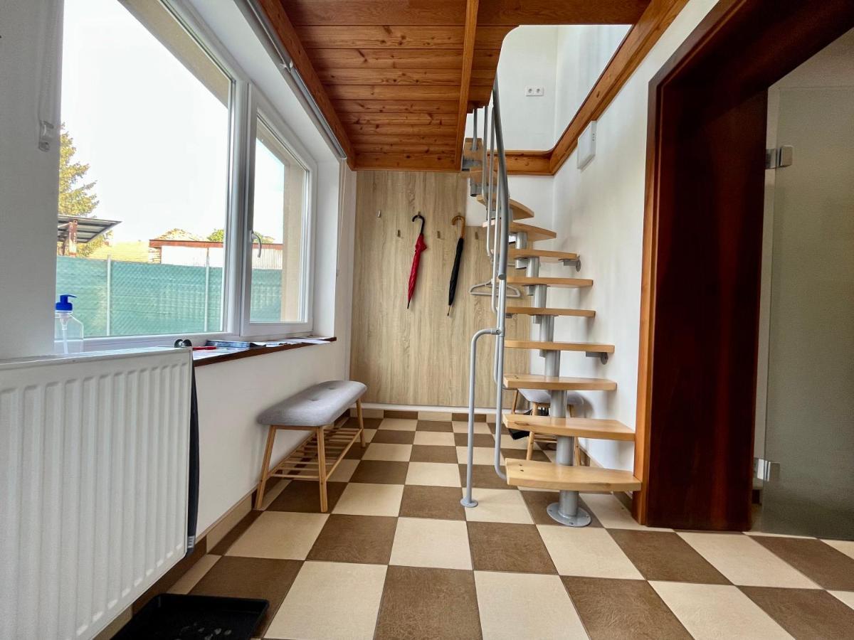 Rabbit Apartman Mosonmagyaróvár 外观 照片
