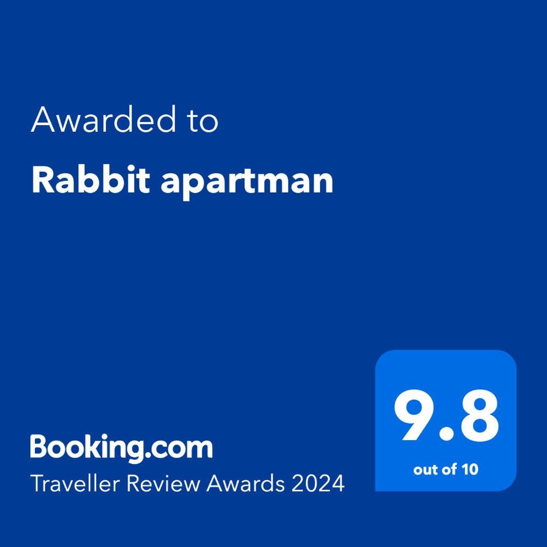 Rabbit Apartman Mosonmagyaróvár 外观 照片